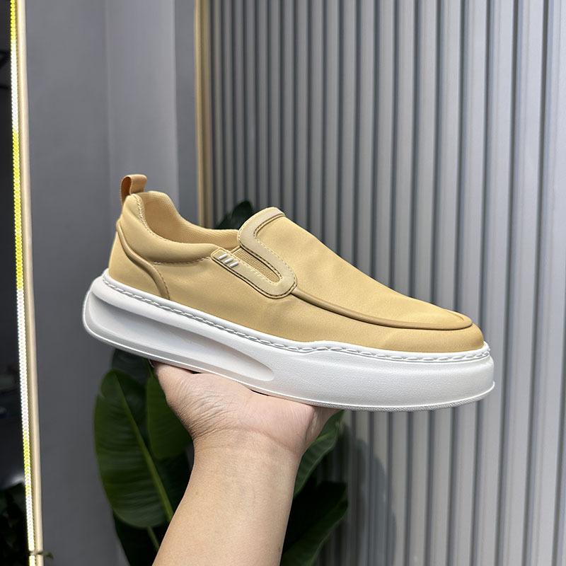 New Breathable Cloth Casual Shoes In Summer Are Comfortable and Trendy Xs