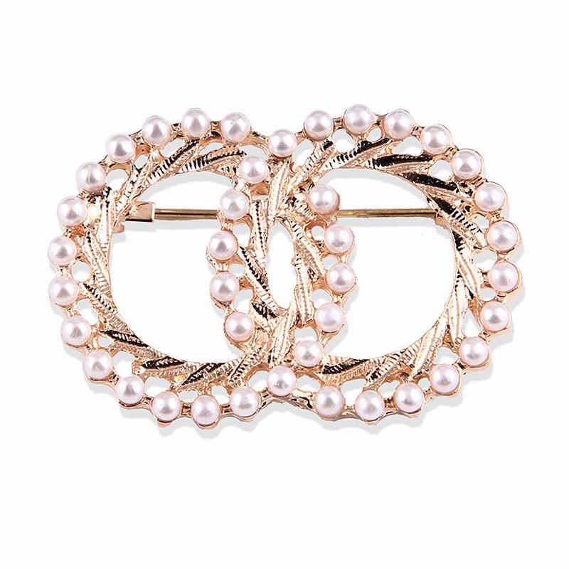 

Double Ring Pearl Brooch Alloy Accessory Anti-slip Scarf Buckle Women s Corsage Long-lasting Color Exquisite Clothing Pin