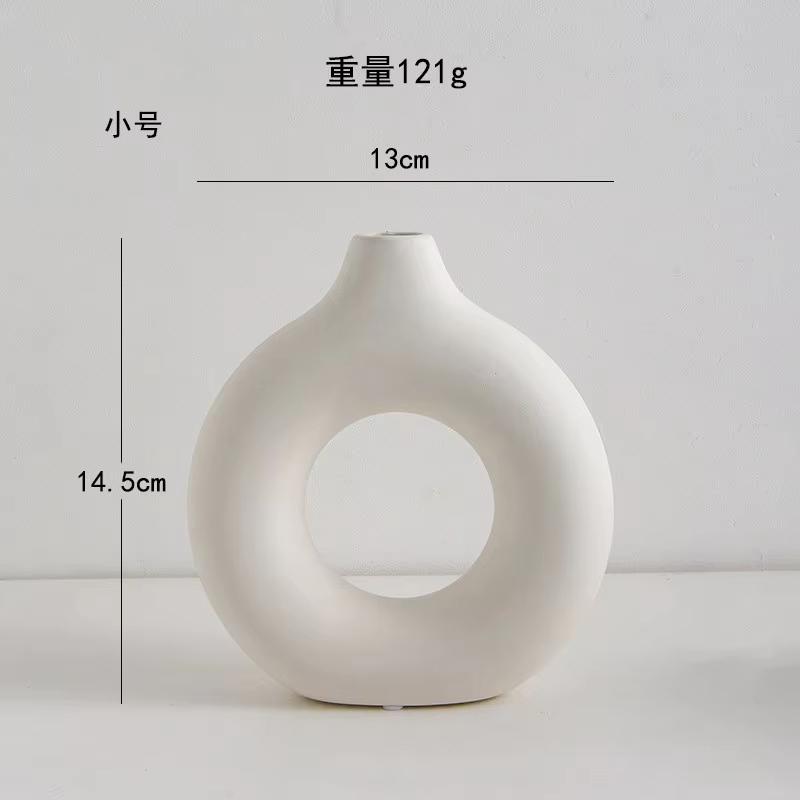 Modern Minimalist Donut-Shaped Vase-Durable Plastic Construction,Easy-Clean White Decorative Vase for Living Room,Bedroom,Office