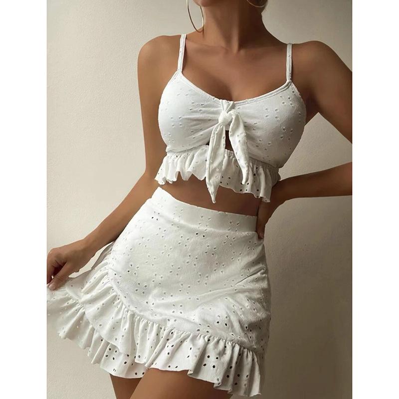 Europäisches & Amerikanisches Sommer Strandkleid Bikini Dreiteiler: Konservative Damenbademode