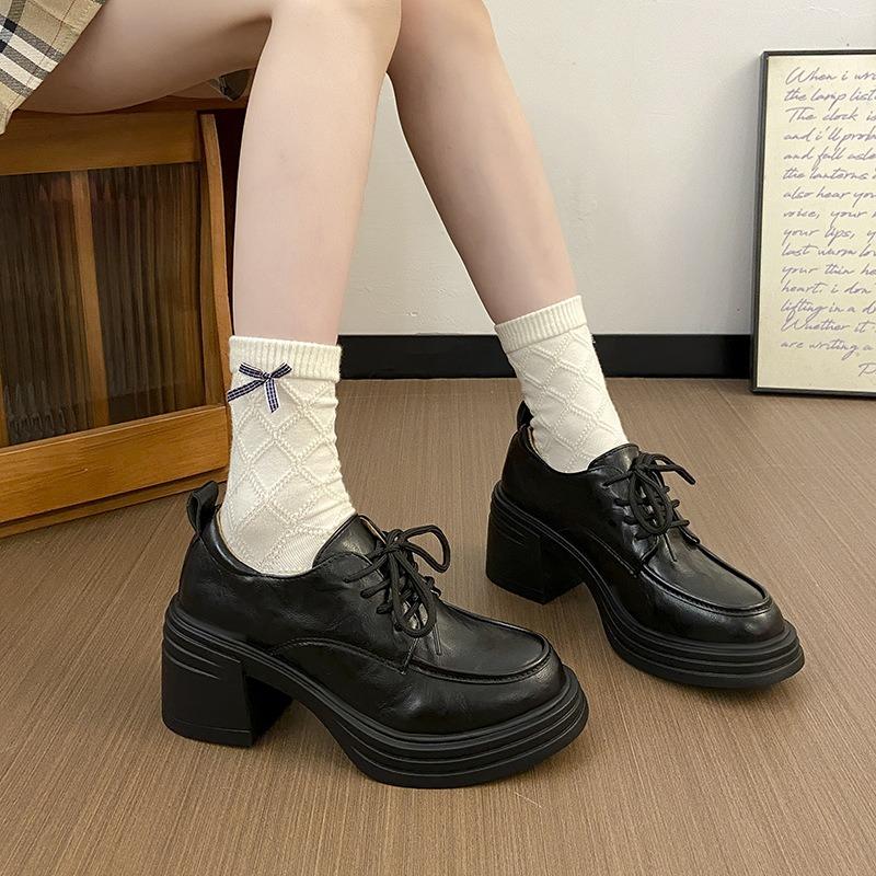 Sheepskin version~ retro round head lace-up thick heel single shoes commuting versatile black small leather shoes women