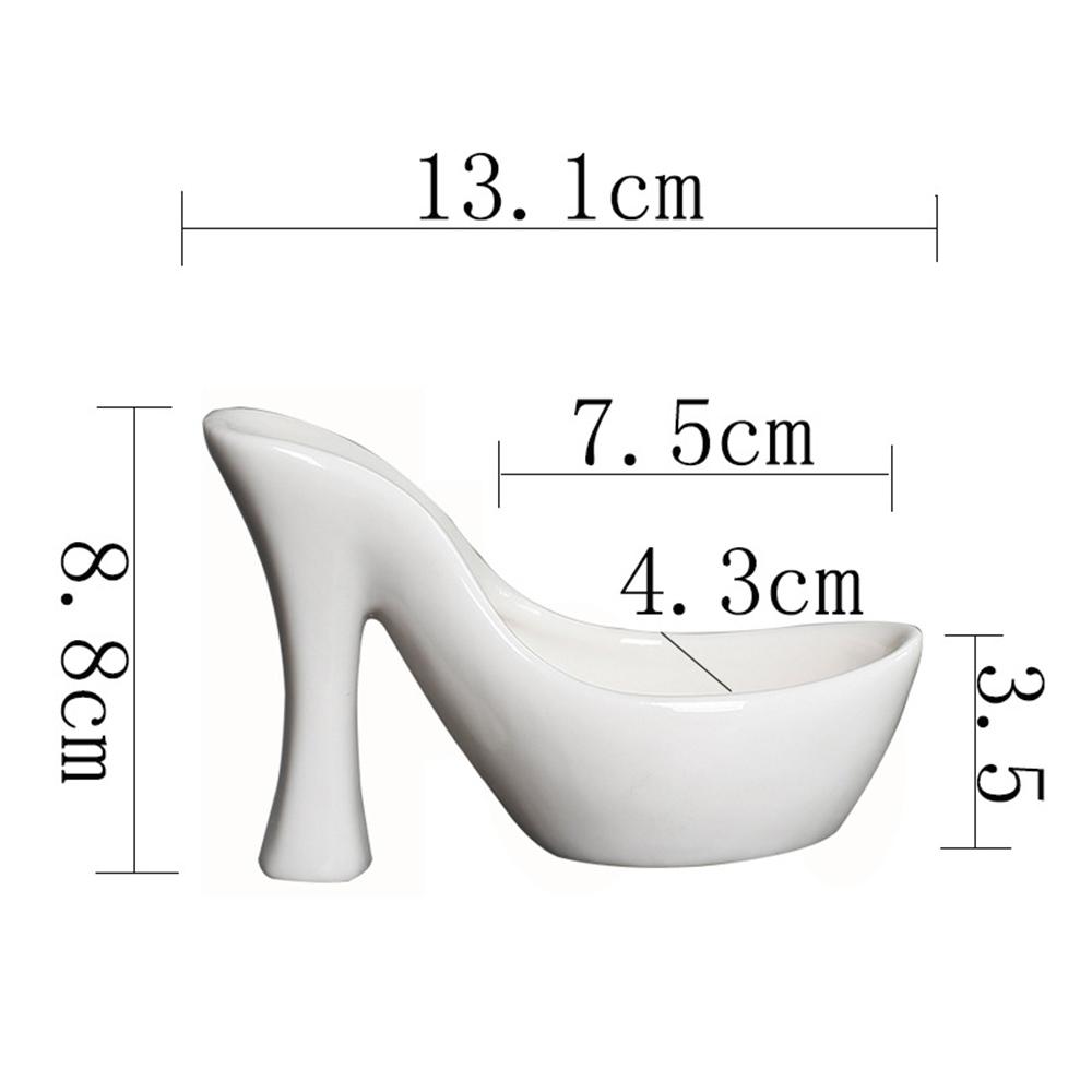 

Creative Ceramic Condiment Dish in High Heels Shape Exquisite Small Tomato Sauce Dipping Dish Cute Kitchen Gadget for Household белый