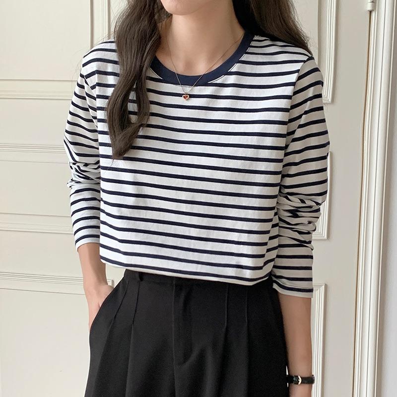 Fruit Green Striped Color Matching Round Neck Long-sleeved T-shirt Women's Spring Loose and Thin Temperament Commuter Bottoming Top