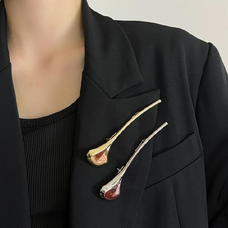 High-Quality Metal Leaf Brooches 2Pcs Set Sophisticated Gold Silver Suit Clips For Coats Jackets Gift Box Accessories