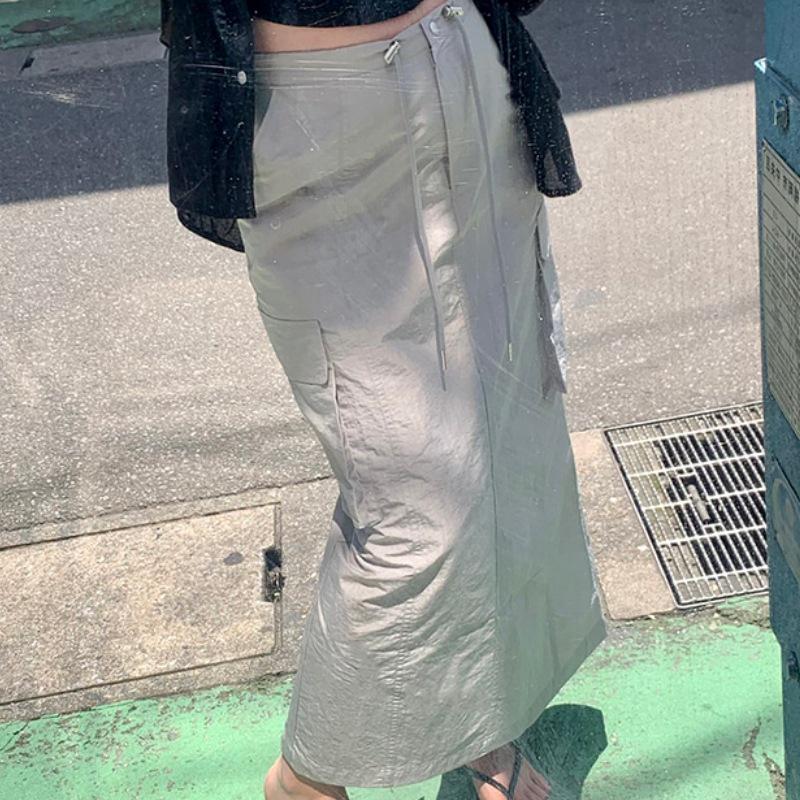 Korean Chic 2026 Spring/Autumn Casual Back Slit Double Pocket Midi Skirt for Women