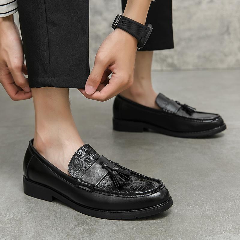 Tassels Leather Men's Dress Shoes Wedding Leather Shoes For Men Slip On Loafers Business Male British Style Formal Shoes Good
