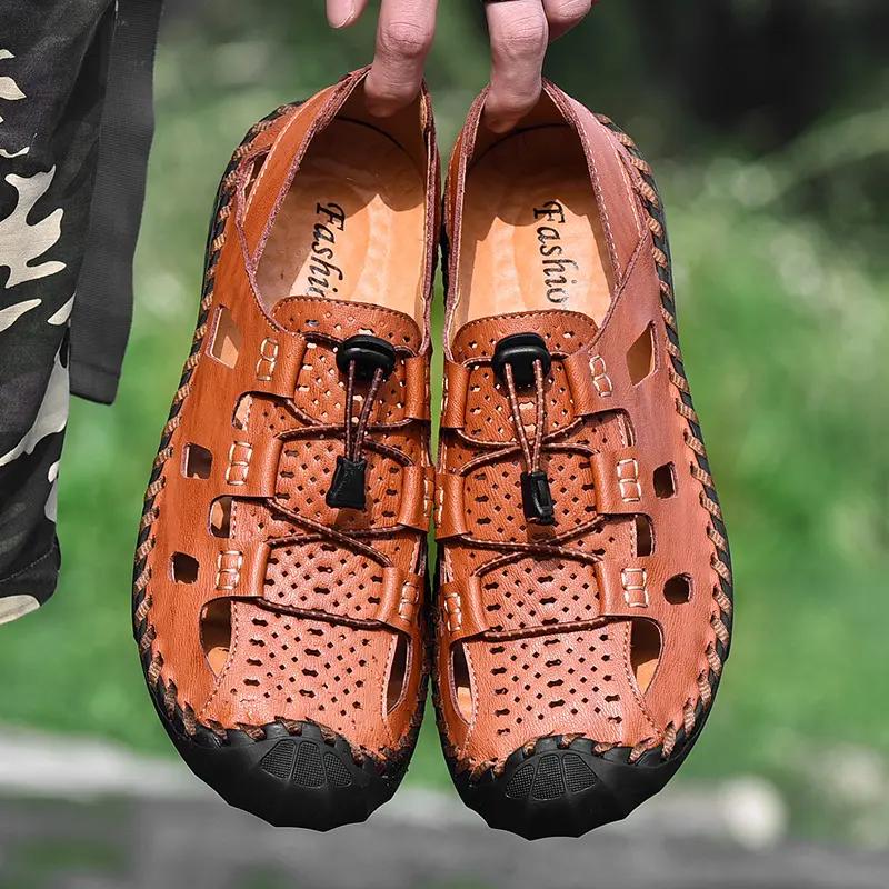 Summer Men's Hollow Leather Beach Sandals Closed Toe Slippers For Men Flip Flops Outdoor Casual Beach Shoe Wide Big Size