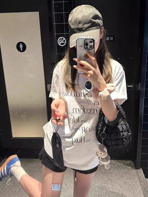 Oberteile – T-Shirts