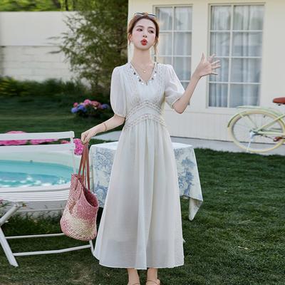 Elbiseler – Kokteyl ve Gece Kıyafetleri