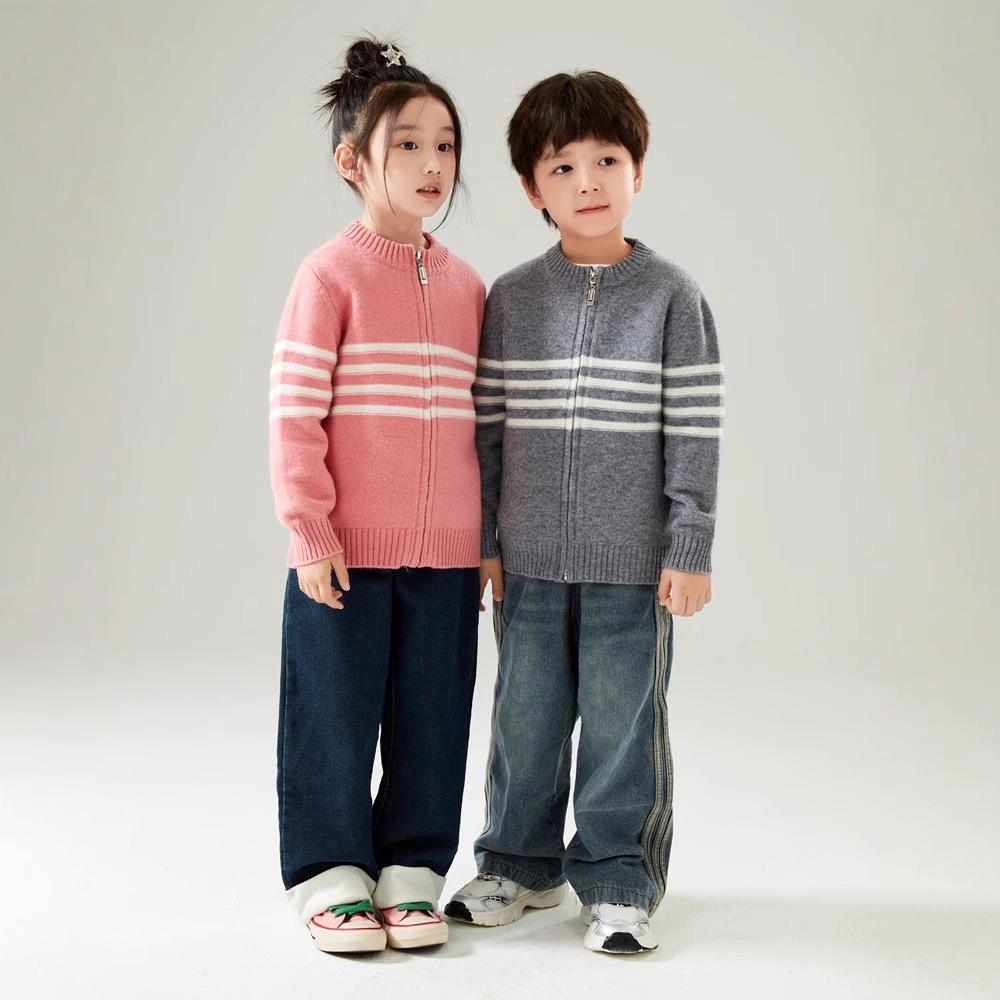 Kids' Wool Zip Cardigan: High-Collar Knit Sweater for Boys & Girls - Korean Casual Cashmere Trend.