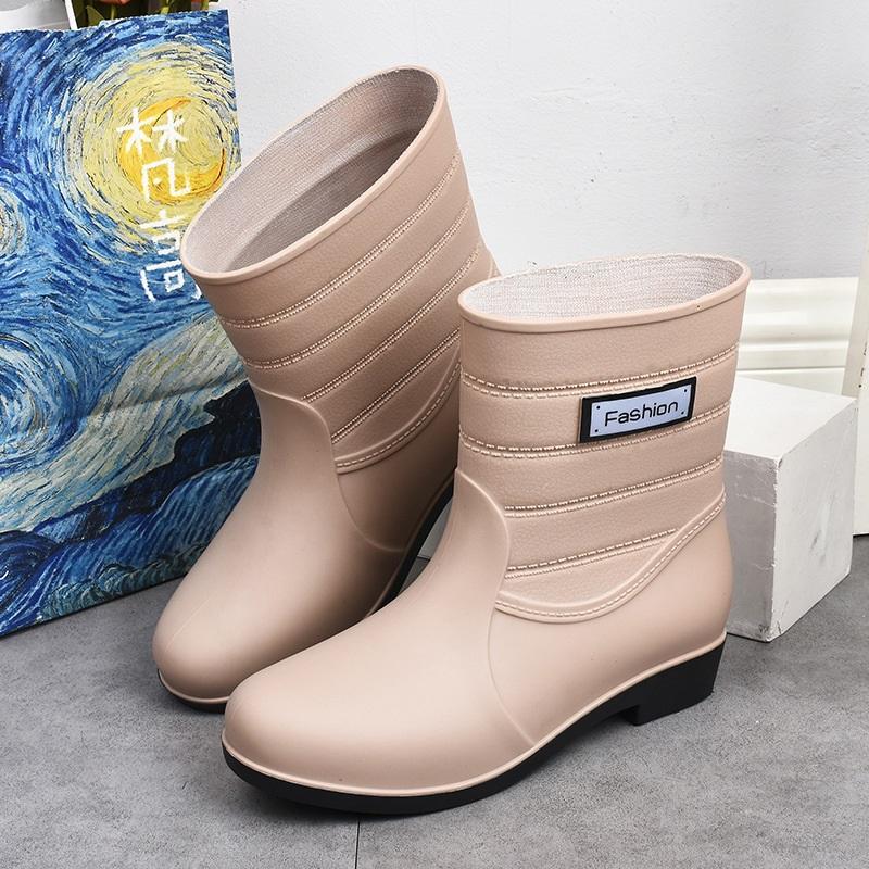 Female Fashion Casual Mid Tube Waterproof And Anti Slip Rain Shoes Rubber Shoes