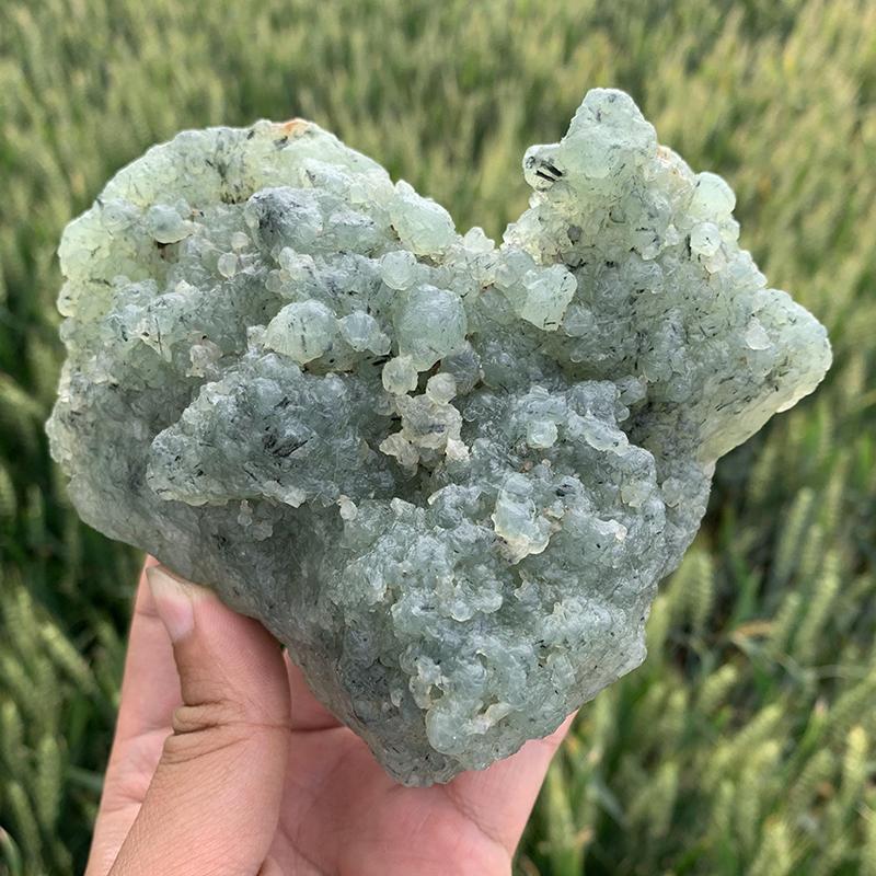 Natural Rough Gemstones Raw Prehnite Crystal Rough Stone for Healing