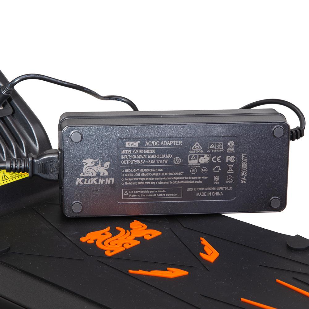 Elektrická koloběžka pro dospělé Kukirin G2 Master 1000Wx2 Duální motor Elektrická koloběžka Skládací Maximální rychlost 60 km/h 52V 20,8AH Dojezd 70 km Nosnost 120 kg Černá