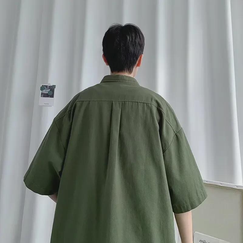Herr Trendig Militärgrön Kortärmad Arbetsklädskjorta - Japanskt Inspirerad Lös Passform, High-End och Stilren.