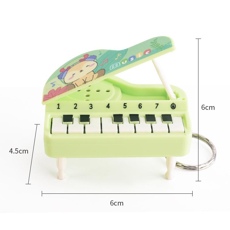 Mini Desktop Piano Keychain Cute Music Game Machine Innovative Study Toy for Kids Bag Accessories