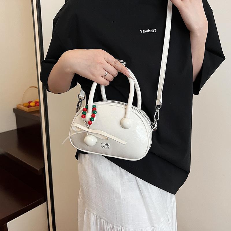 New sweet dating pillow bag exquisite small bag women's wedding bag versatile portable shoulder messenger bag