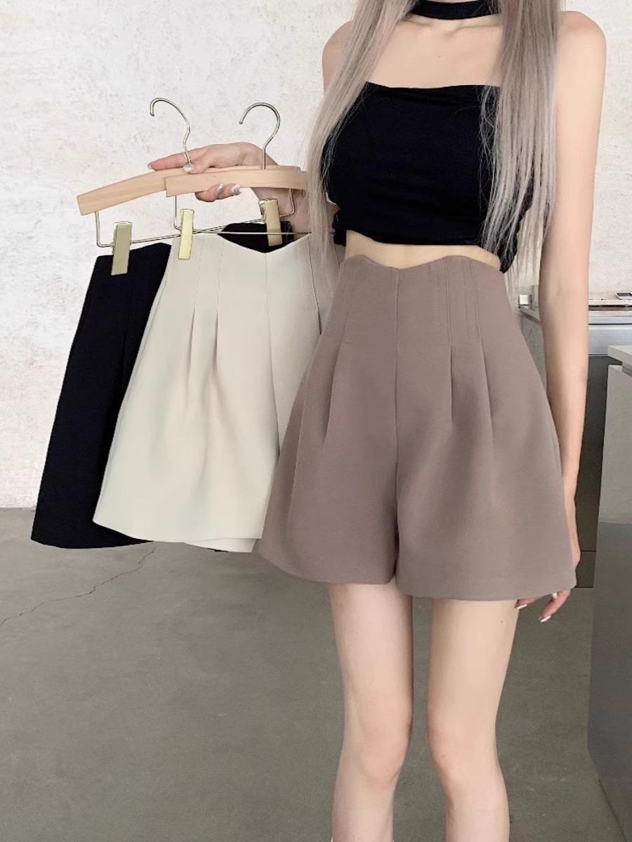 

Spring 2024 Women s High Waist Slim Wide-Leg Shorts - Casual Loose Fit for Plus Size S хакі