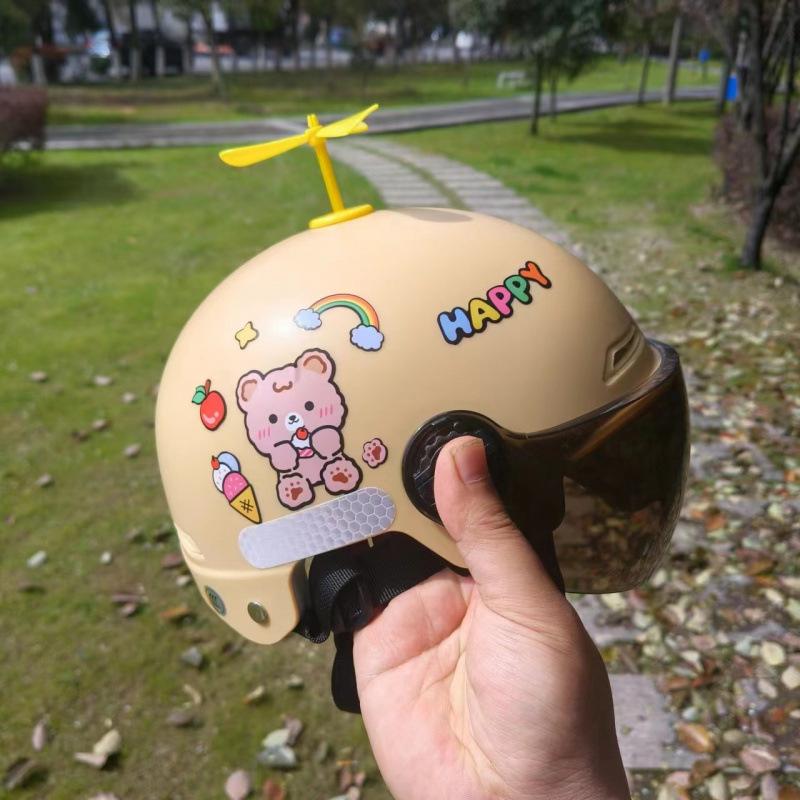 

Детский шлем для детей 1-8 лет, всесезонный, для мальчиков и девочек, шлем для электромобиля, летняя милая каска 3C certified J01 children (1-8 years old)