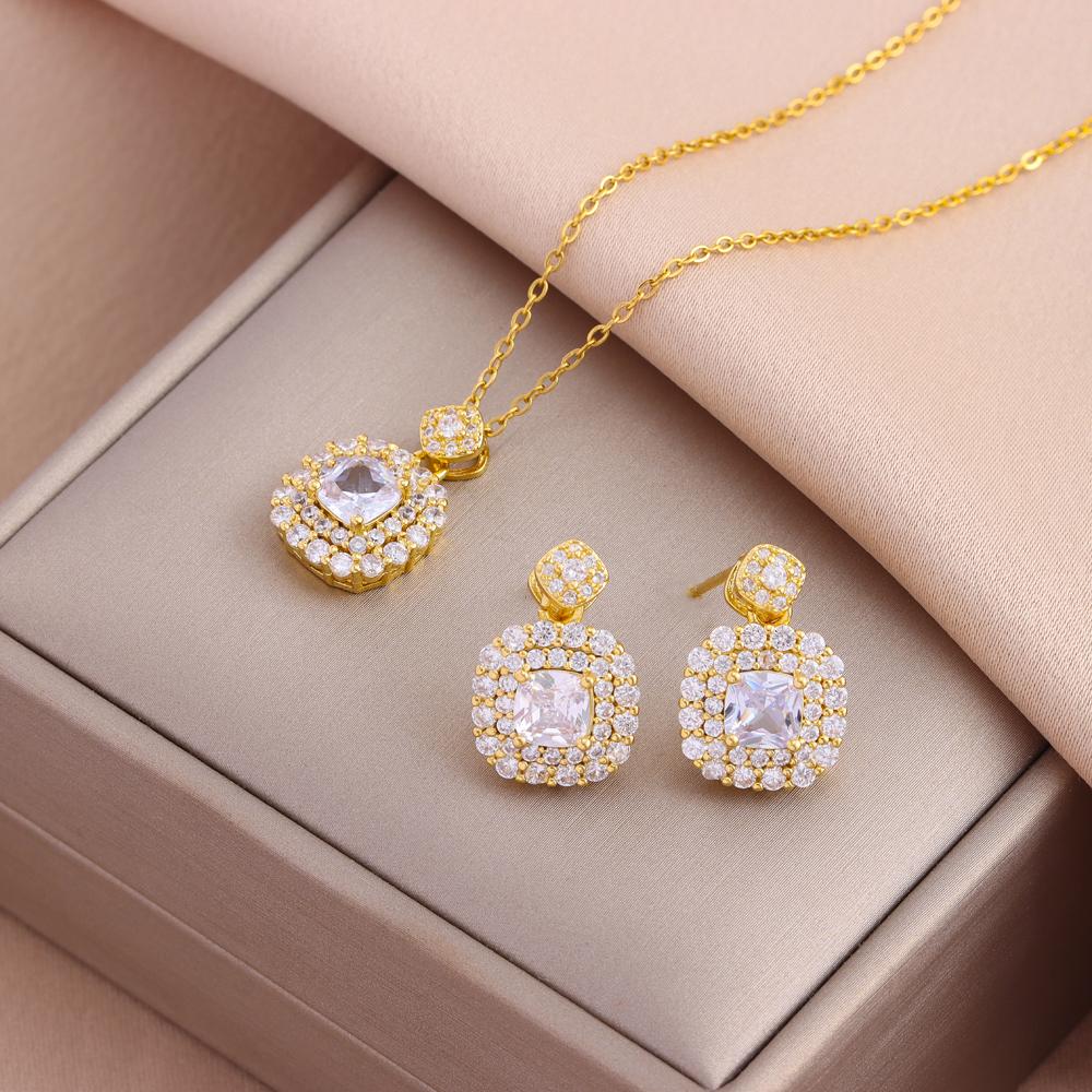 New Fashion Gold Plated Necklaces Earrings Sets For Women Female Trendy Party Jewelry Girls Daily Wear Neck Chain Earrings