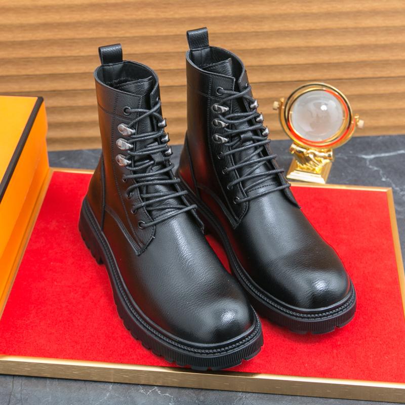 

2025 autumn new British Martin boots large size leather shoes foreign trade high top leather shoes versatile casual men s shoes 38 чёрный