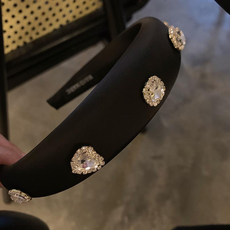 

Китайская однотонная атласная женская повязка на голову для женщин Классическая утолщенная шелковая атласная губка Взрослая повязка для волос Инструмент для поднятия волос