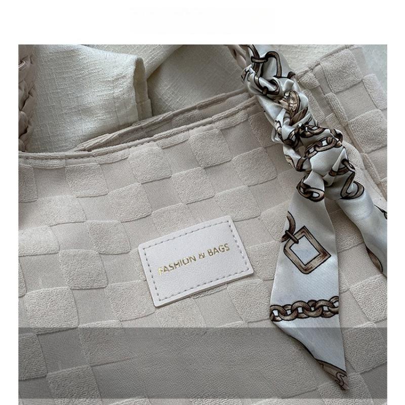 Autumn and winter new large-capacity bag women's casual foreign-style canvas shoulder bag 2024 texture class commuter tote bag