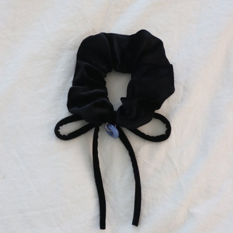 APIOH VELVET RIBBON SCRUNCHY