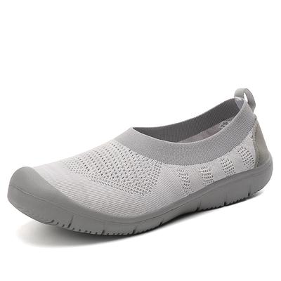 Sommer neue Damenschuhe in Übergröße mittel Mamaschuhe Fliegenstrick atmungsaktives Mesh flache Schuhe Freizeitschuhe -