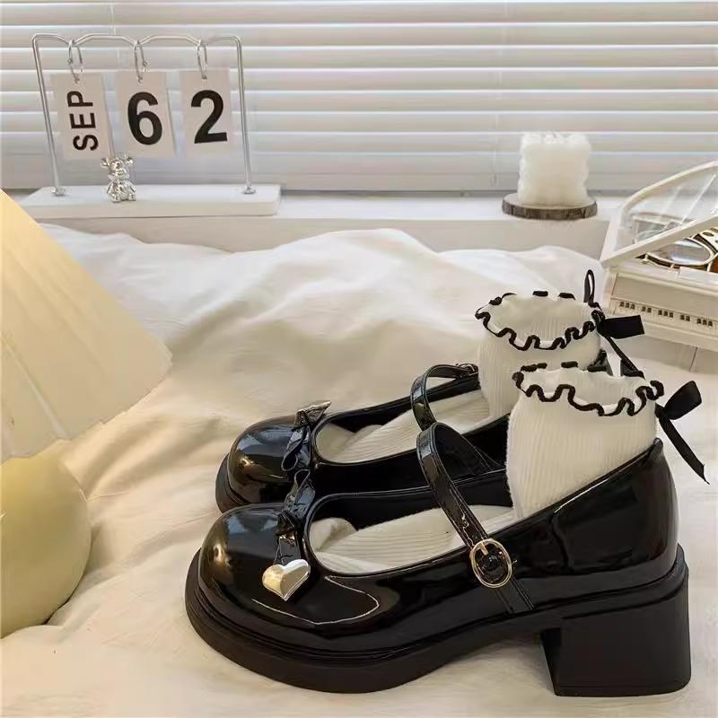 French small fragrant style Mary Jane small leather shoes women's spring 2025 new girl bow height and thinness single shoes