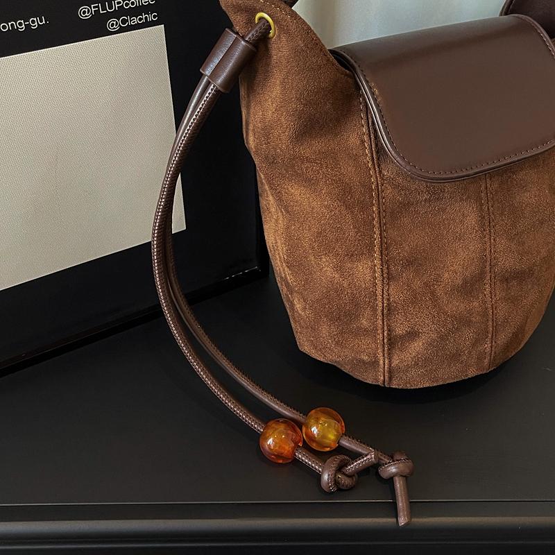 Women’s Suede Crossbody Bag Minimalist Design for Daily Casual Office Use Vintage Chic Style