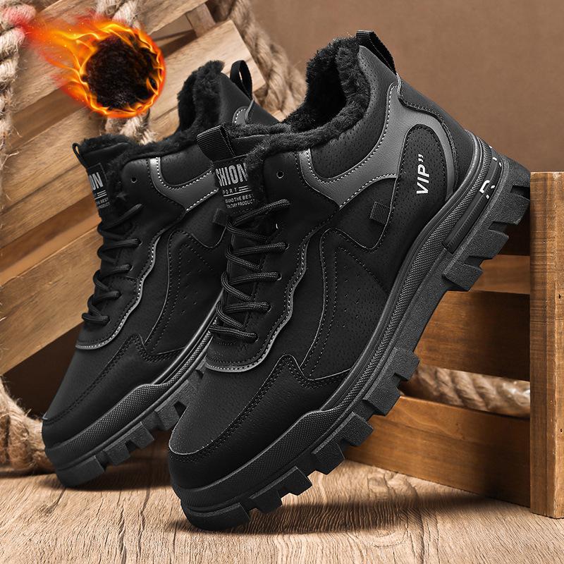 

2025 Зима Новые Кожаные Бархатные Утепленные Мужские Ботинки Универсальные На Толстой Подошве Теплые Ботинки Повседневная Мужская Обувь 45 чёрный