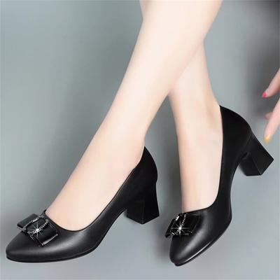 Scarpe con tacco – Scarpe con tacco