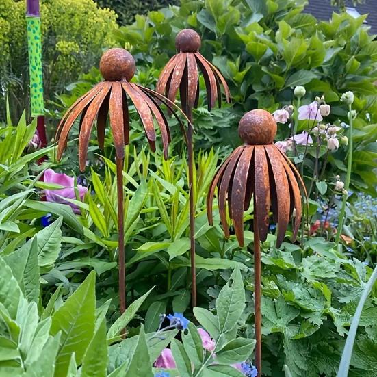 Vintage Rusty Flower Statues Stake 29.5 Inch Metal Artistic Wire Art Decor Rustic