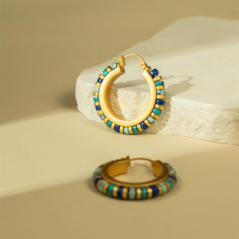 

Винтажные серьги ручной работы с бирюзовыми бусинами и натуральным камнем в дизайне высокого класса