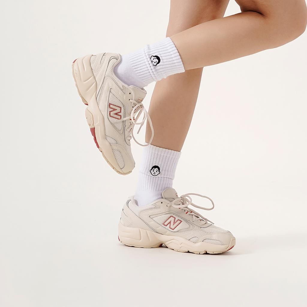 New Balance NB 452 Comfortable Versatile Lace-Up Mesh Low-Top Marathon Running Shoes Women sneaker Light-Milk-Tea-Beige WX452CW