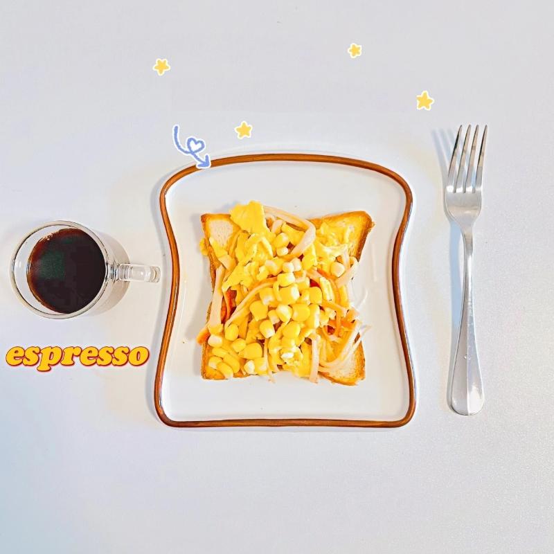 Creative Bread Shaped Ceramic Breakfast Plate Toast Dishes Salad Fruit Snack Tray Household Tableware Dinner