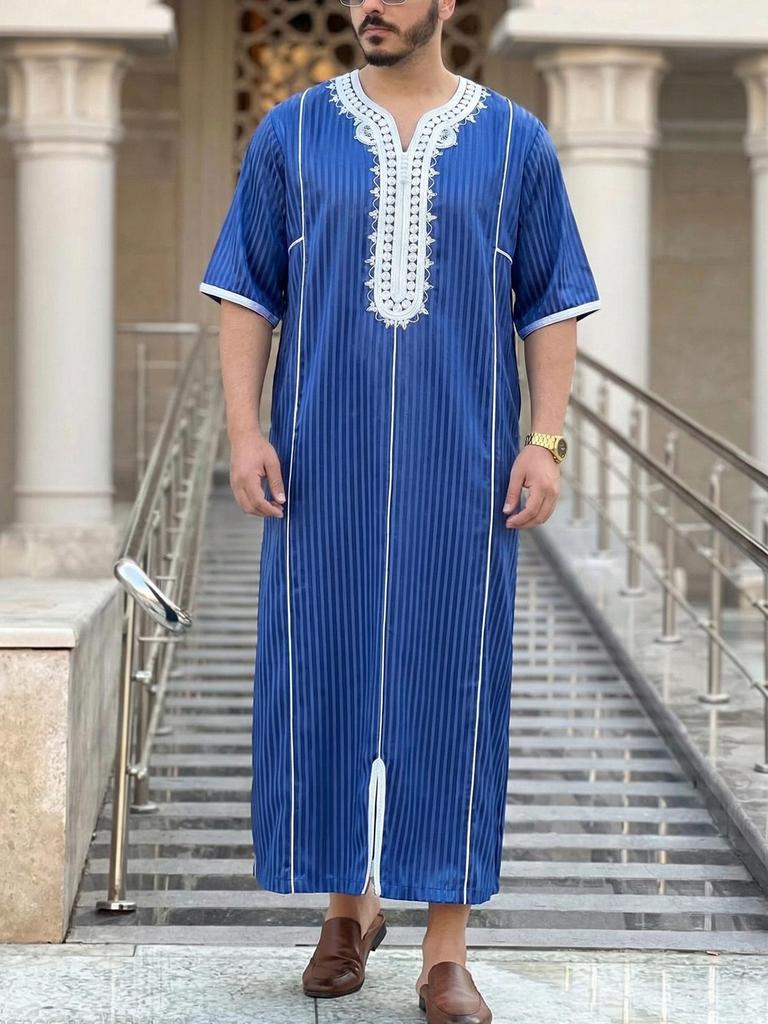 Embroidered Hooded Robe for Muslim Men, New Style Middle Eastern Thobe, Loose Long Sleeve Ethnic Design, Available Now