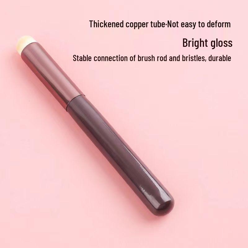 

Многофункциональная кисть для макияжа губ и консилера с круглой головкой