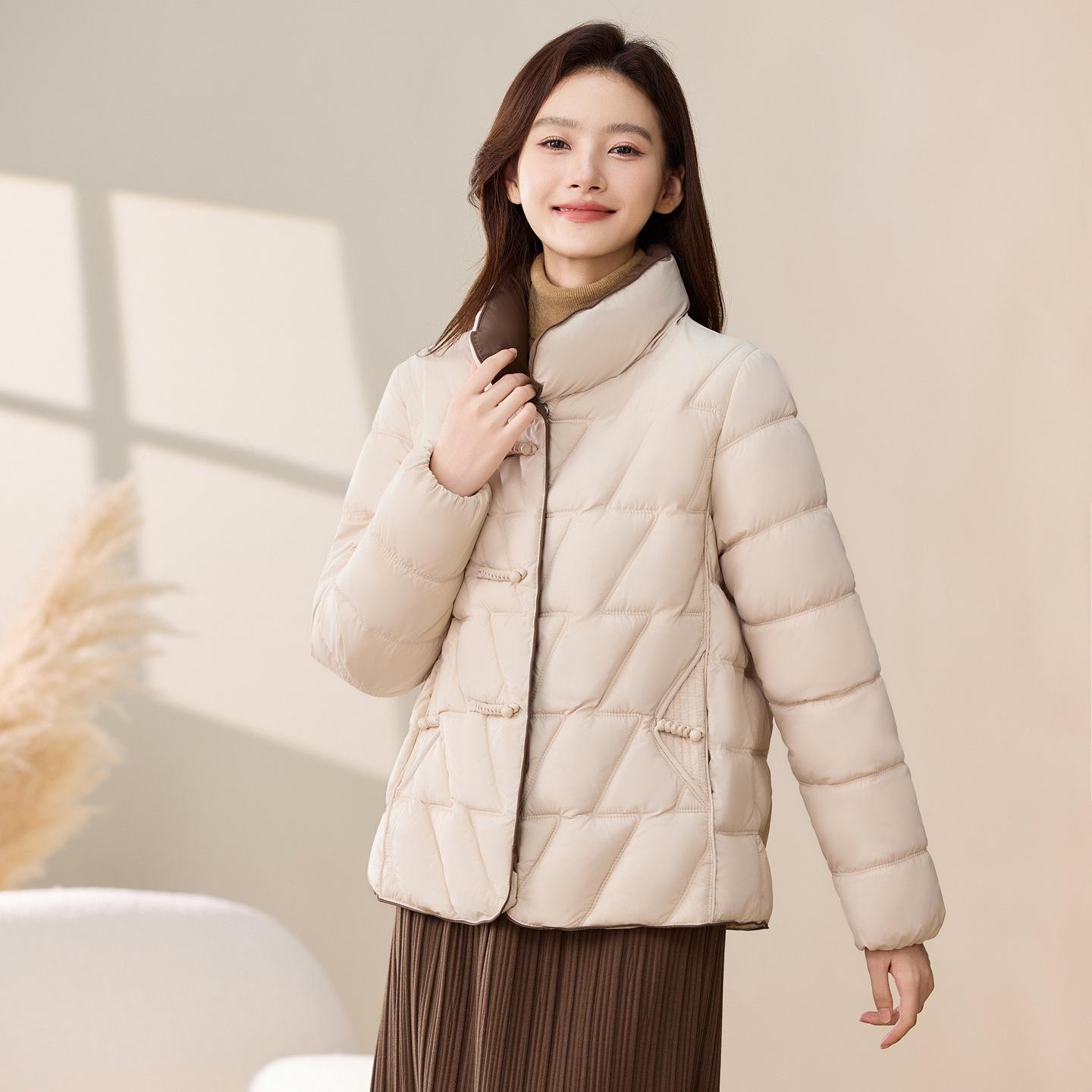 

Тонкая короткая куртка с воротником-стойкой в китайском стиле 3XL бежевый