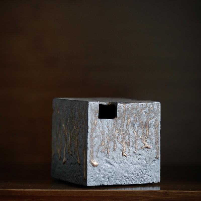 

Japanese Abstract Ikebana Ceramic Vases Ceremony Decor Flower Frog Cube Pottery Bedroom Home Garden Kenzan Carfts Flowerpot