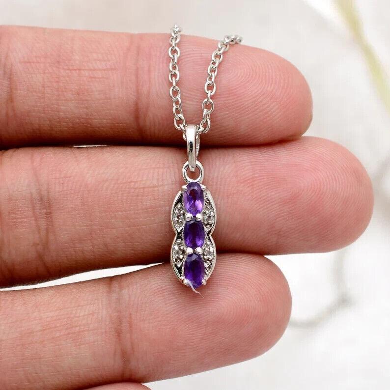 Colgante Ovalado de Plata de Ley 925 con Gema de Amatista Natural, Hecho a Mano