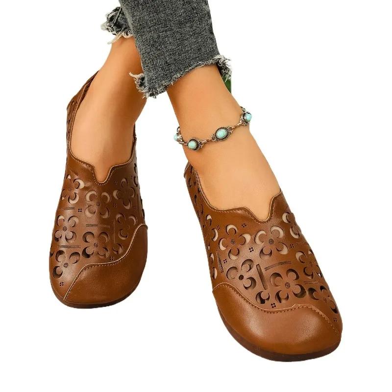 Fashion 2025 Summer Round Toe Slip on Women's Soft Bottom Flats Classics Outdoor Flats for Women Hollow Daily Plus Size Hot Sale Shoes