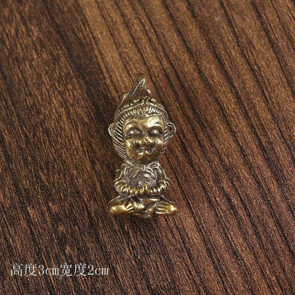 Brass Sun Wukong keychain pendant old monkey five emperors money car key pendant accessories pure copper Wukong copper