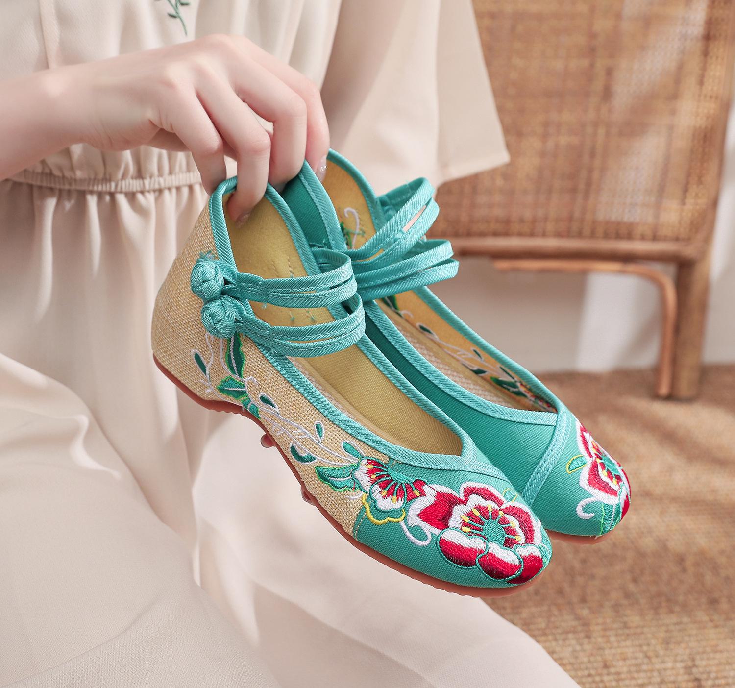 Женские парусиновые туфли с круглым носком и подошвой из коровьей кожи вышитые на низком каблуке для весны и осени 36 1398₽