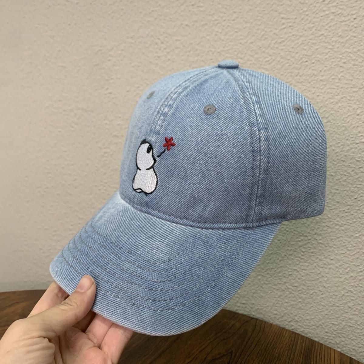 

Cute Mickey embroidered baseball cap autumn and winter new versatile cap couple sunshade sun protection hat светло-синий