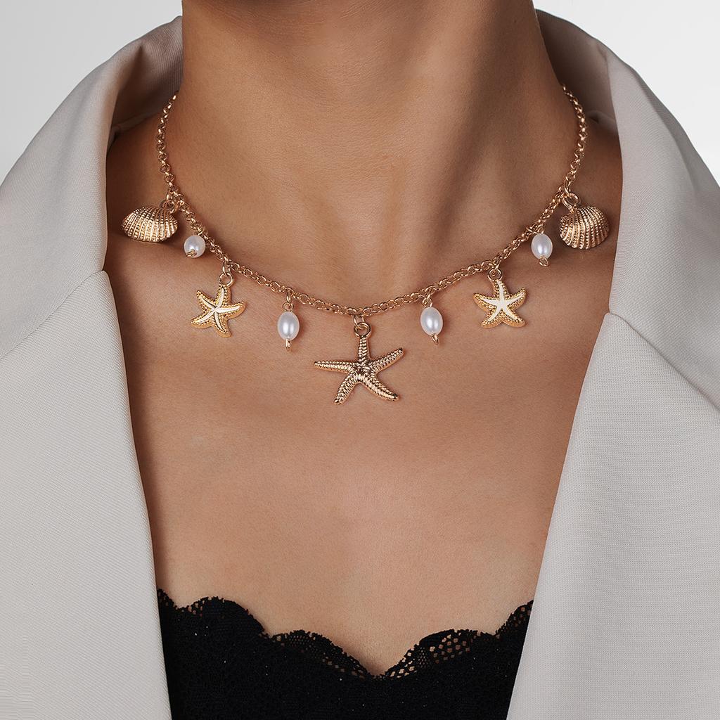 Bohemian Starfish Conch Scallop Pendant Necklace for Women Summer Beach Vacation Gold Color Collarbone Necklace Party Jewelry