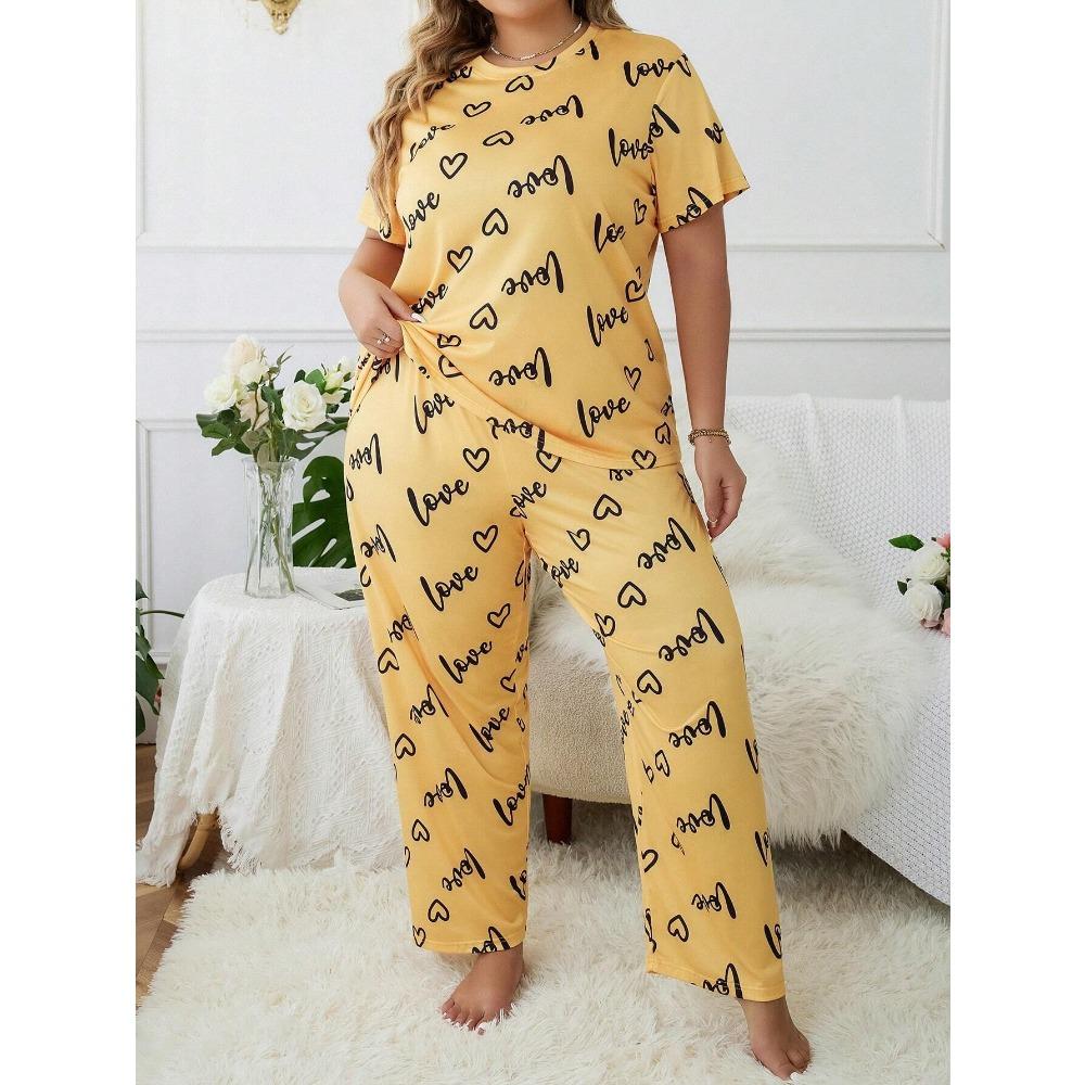 Plus Size 3XL 4XL 5XL Sleepwear Heart Letters Print 2 PCS Pajama Set Women's Casual Short-Sleeve Top and Pants Loungewear