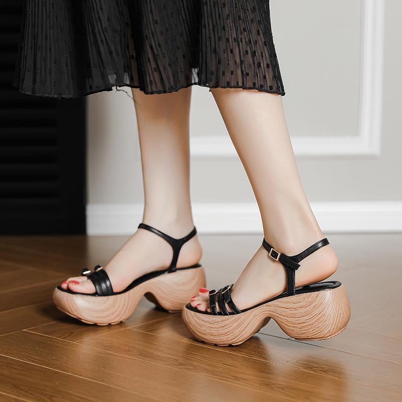 Wood grain heightened platform sandals women's summer new cover toes casual outer wear beach shoes retro Roman cool slippers