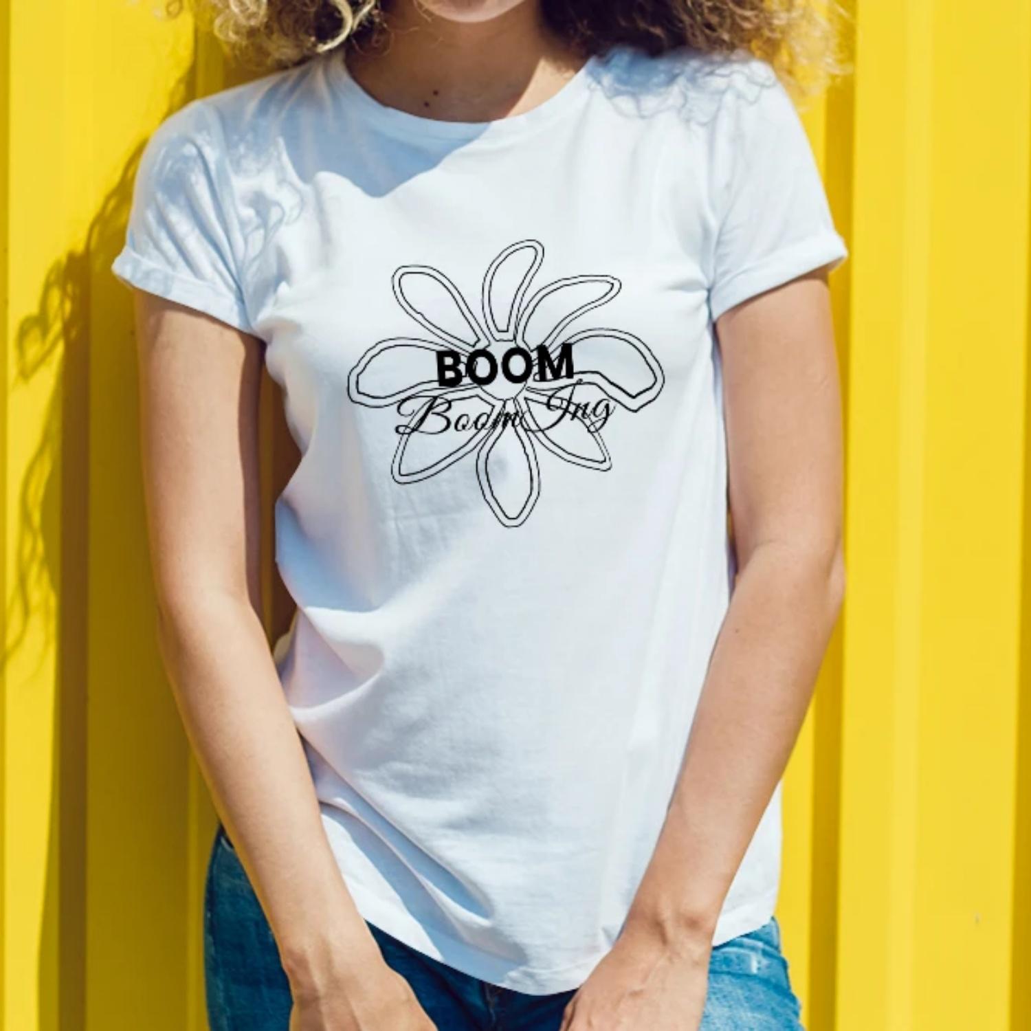

Summer themed Womens Short Sleeve Cotton T Shirt BOOM Bloom Big Floral Print for Casual Outings Young Women with a Bold Style XXXXXL білий