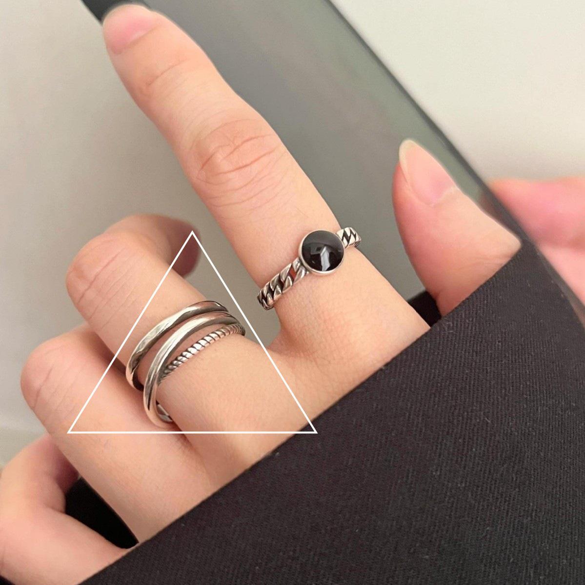 Trendy Women s Adjustable Black Enamel Chain Cross Ring Open Adjustable